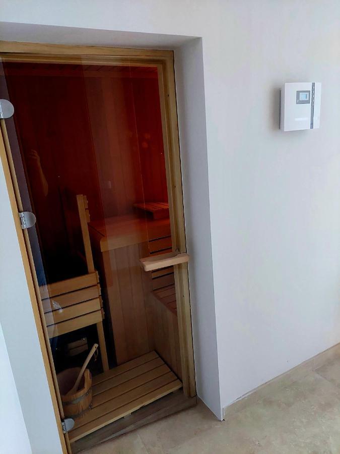 Hotel Ajdovec Sevnica Esterno foto